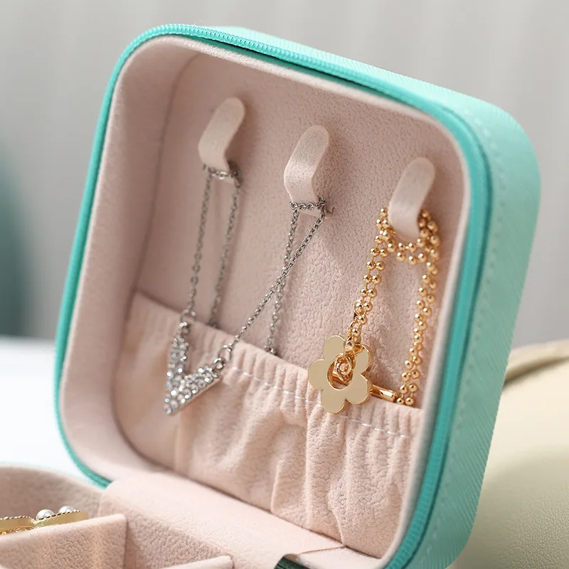 Caipi Jewelry Box